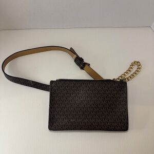 Michael Kors Signature MK Travel Fanny Pack S Belt Bag Crossbody Brown Leather